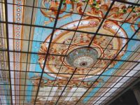 В магазинах и офисах